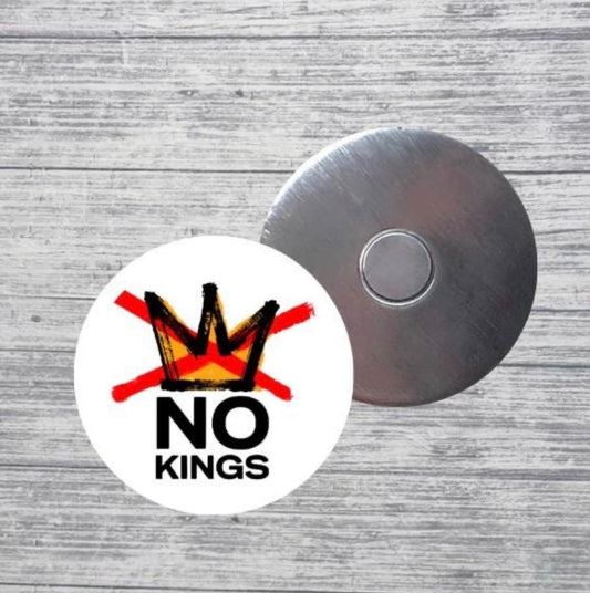 No Kings Round Magnet